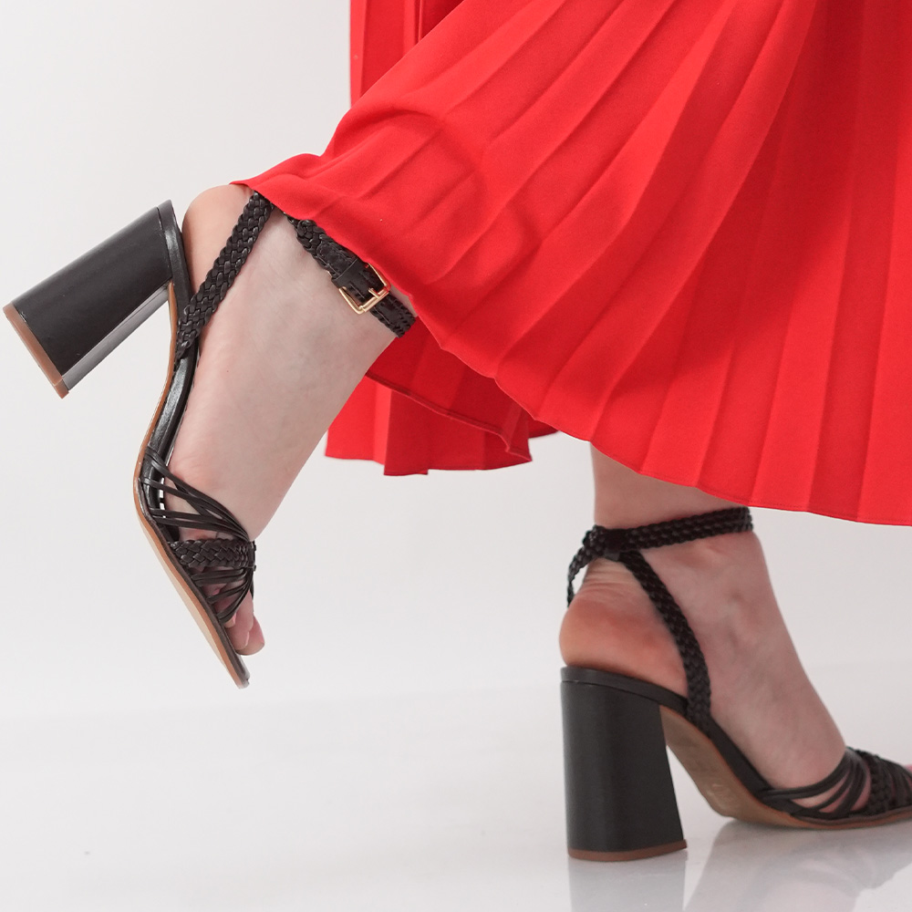 SANDALE ELEGANTE SCADO