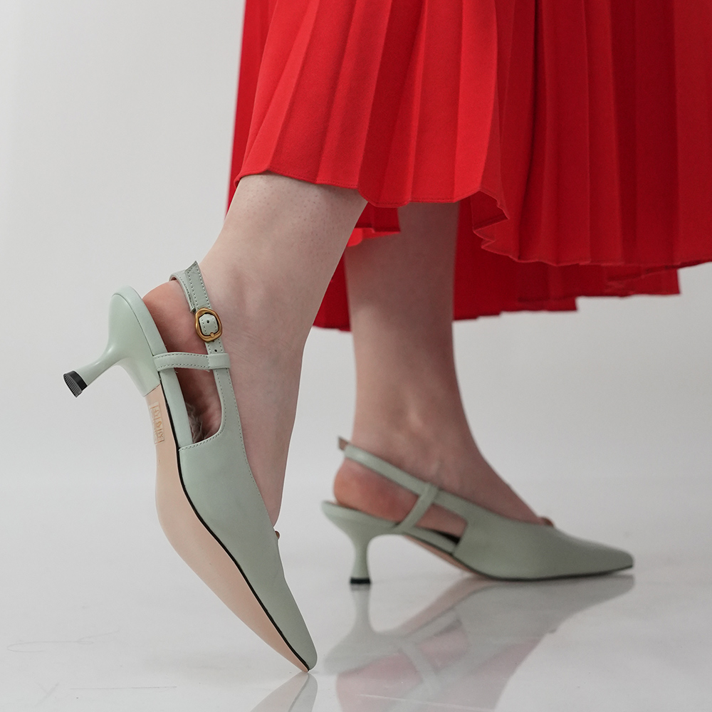 PANTOFI DECUPATI FIORE FINO