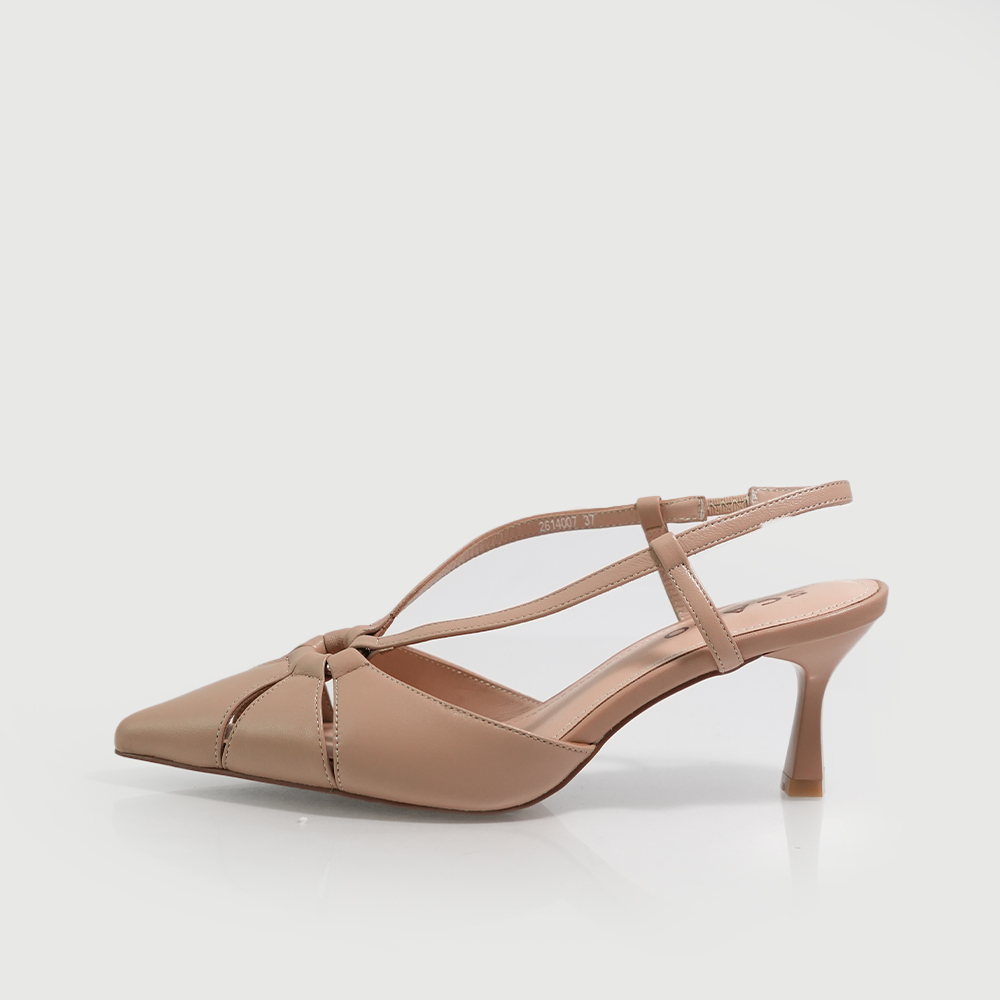 PANTOFI DECUPATI SCADO