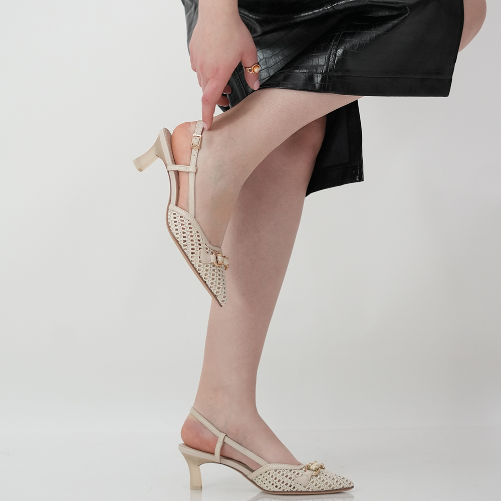 PANTOFI DECUPATI TAMARIS