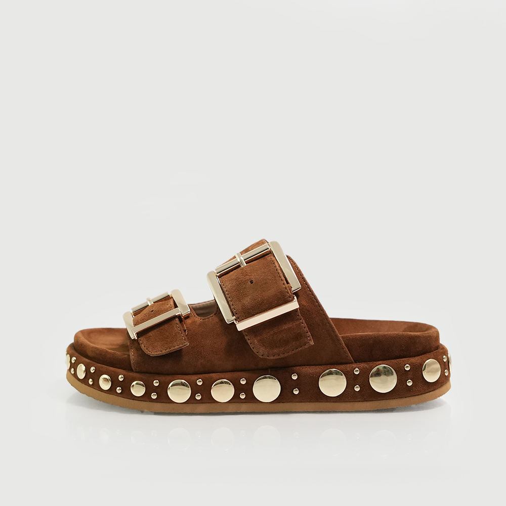 SABOTI DAMA ALMA EN PENA