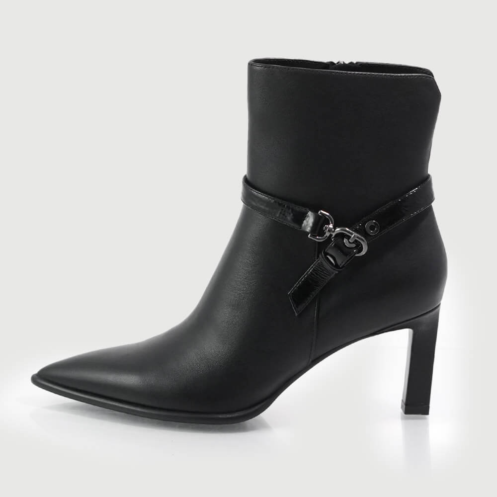Botine Scado