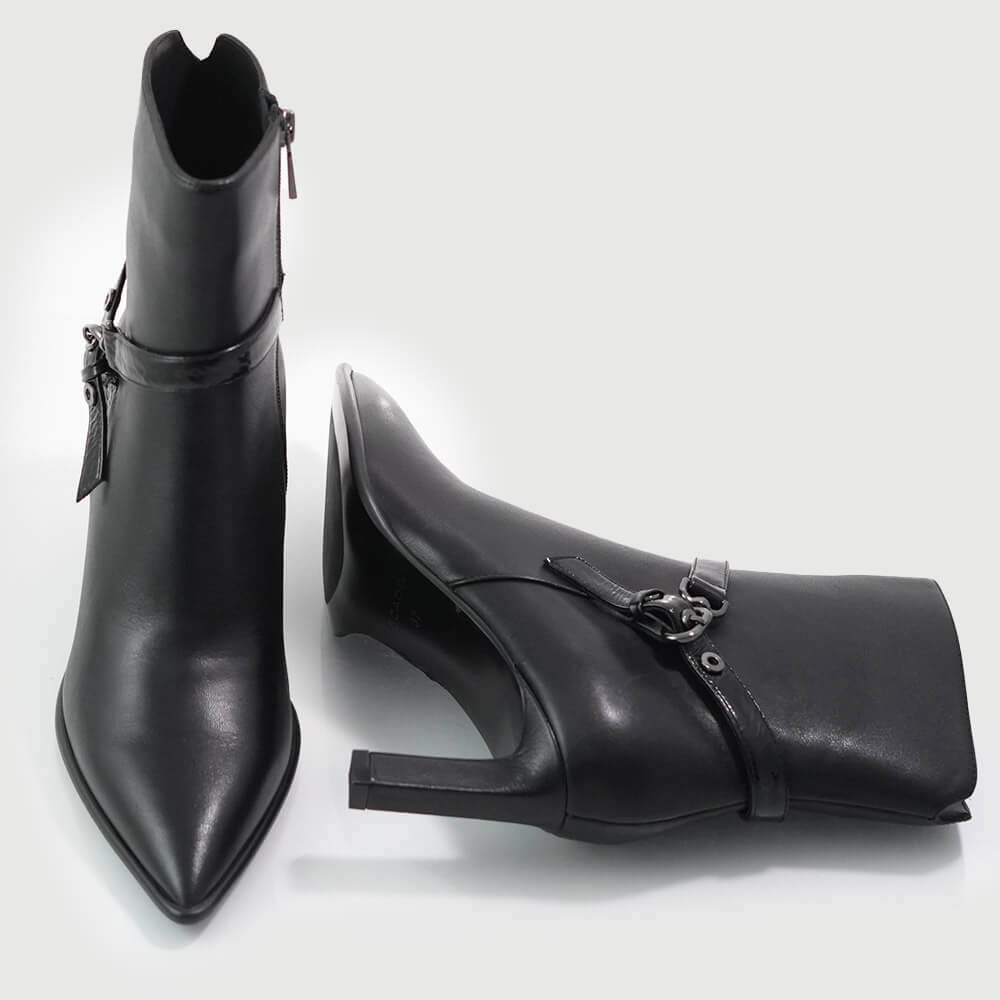 Botine Scado