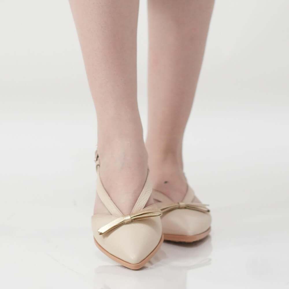 PANTOFI DECUPATI HISPANITAS