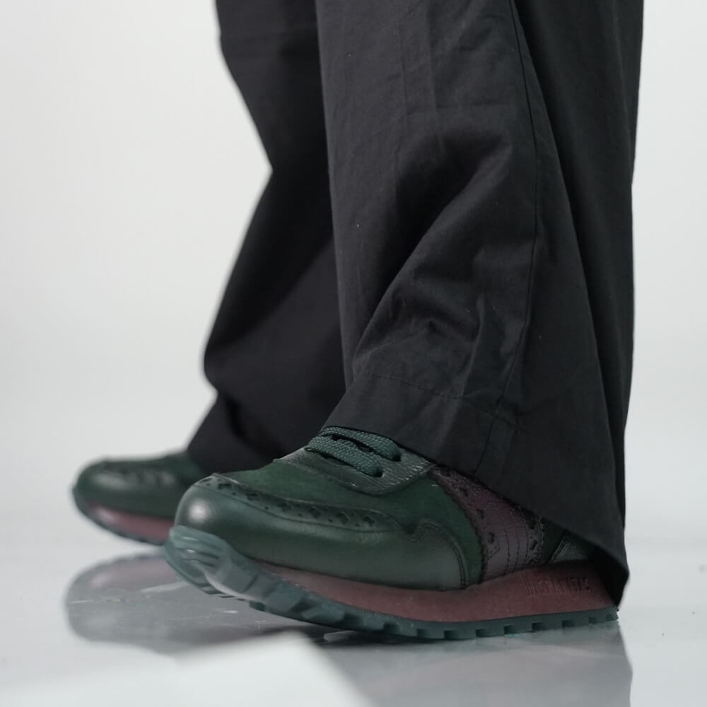 SNEAKERS HISPANITAS